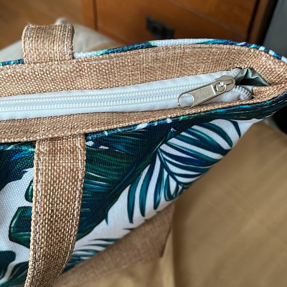 Hawaii Taro/Kalo Tote Bag - Picture 8 of 13